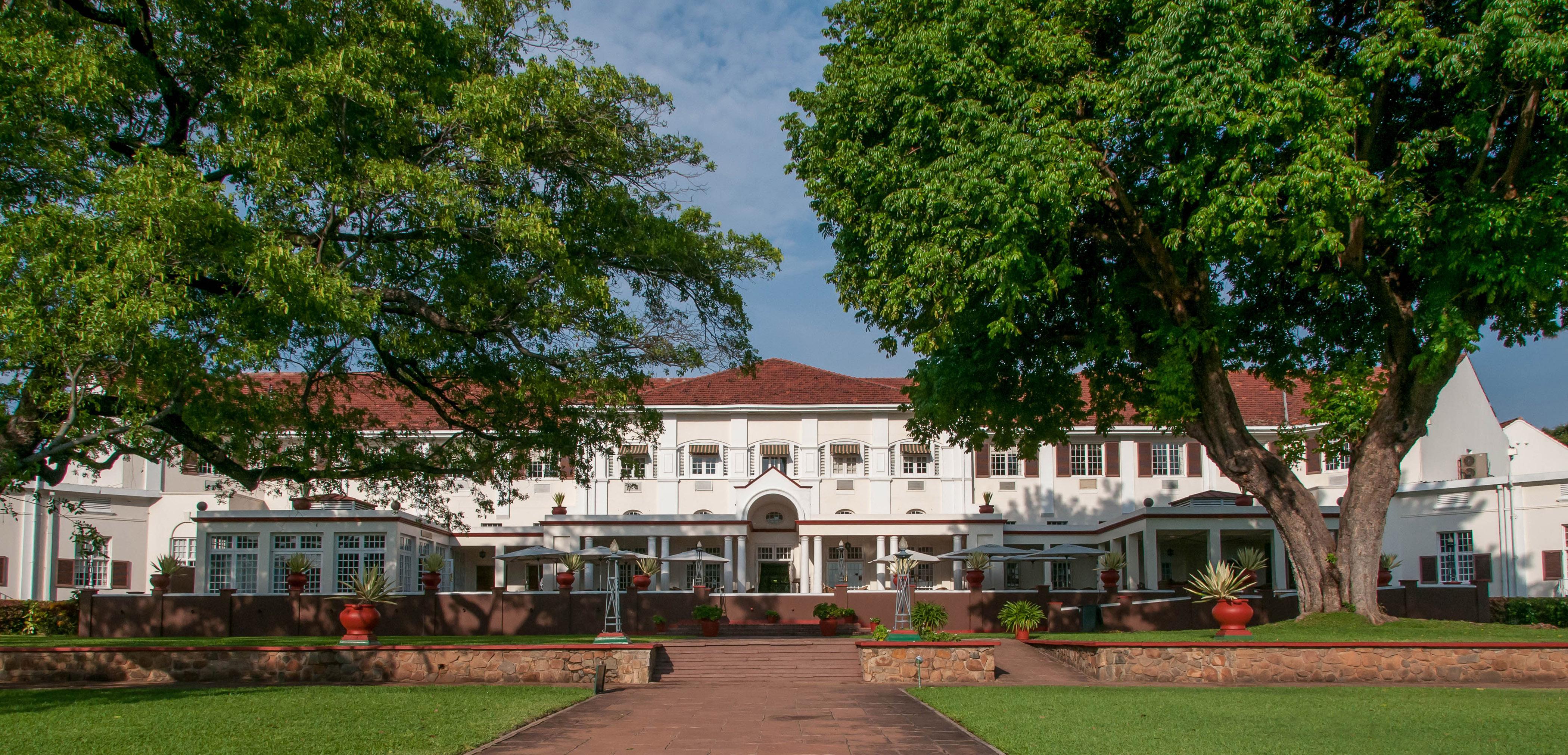 The Victoria Falls Hotel Bagian luar foto